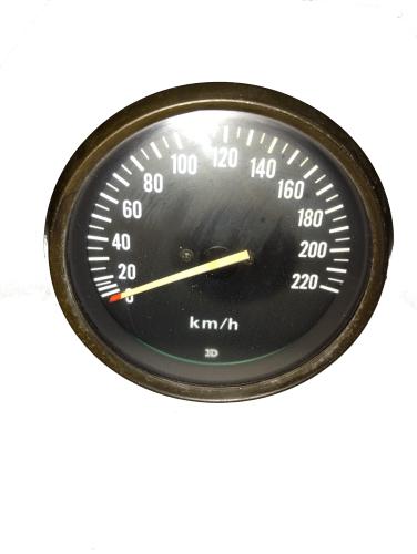 Honda CB 900F Bol d'or Super Sport 1982. Speedometer. Km/h.